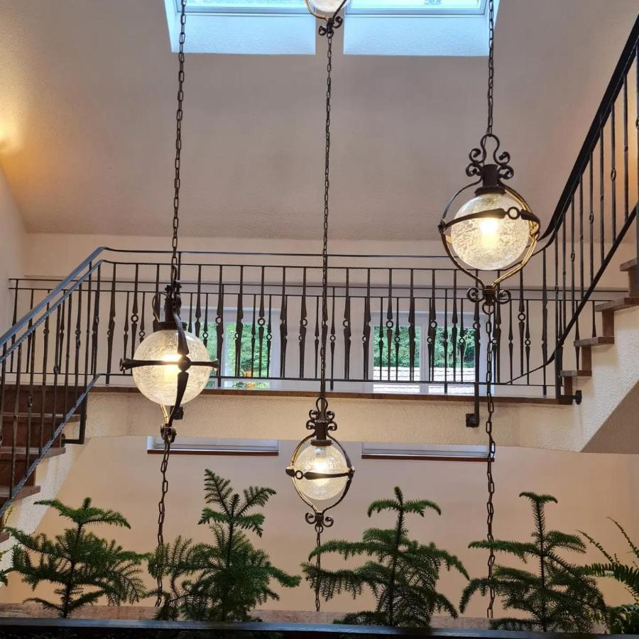 באד ליבנצל Oscars Hotel 1415 מראה חיצוני תמונה